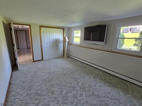21 High Point Ci Franklin NJ 07416