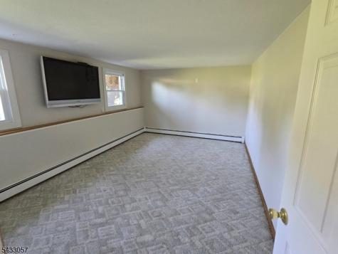 21 High Point Ci Franklin NJ 07416