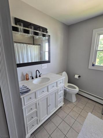 21 High Point Ci Franklin NJ 07416