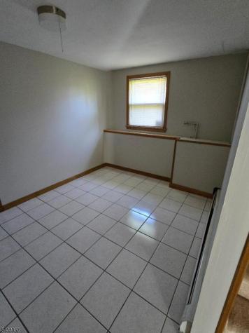 21 High Point Ci Franklin NJ 07416