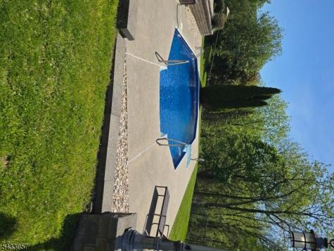 21 High Point Ci Franklin NJ 07416