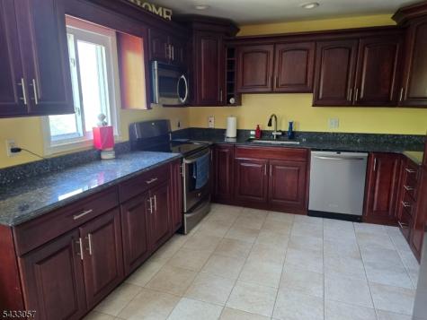 21 High Point Ci Franklin NJ 07416