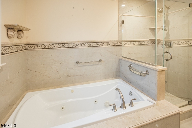 22 Lorraine Drive Montville NJ 07058