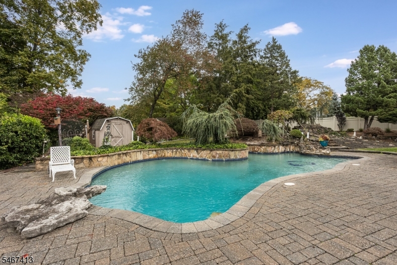 22 Lorraine Drive Montville NJ 07058