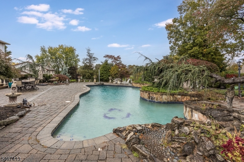 22 Lorraine Drive Montville NJ 07058