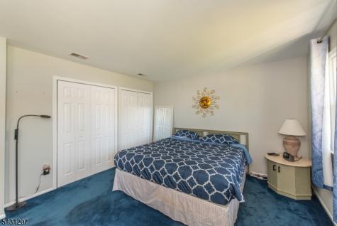8 Maple Avenue East Hanover NJ 07936