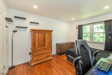 8 Maple Avenue East Hanover NJ 07936