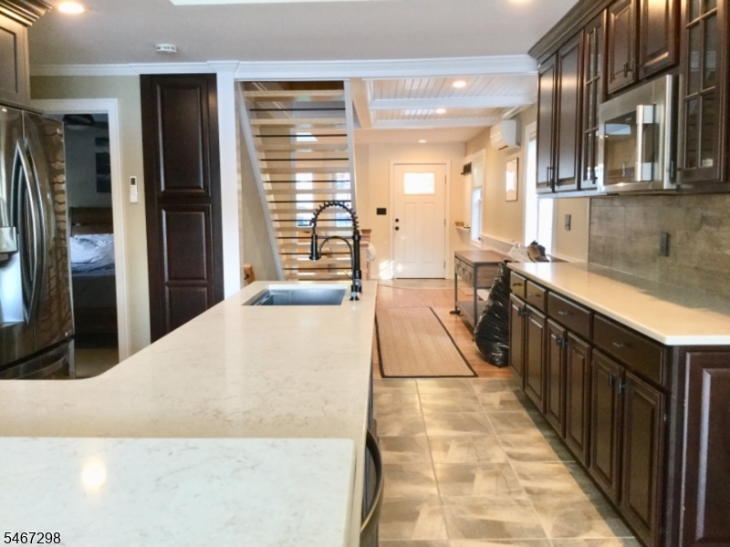32 Chincopee Road Jefferson NJ 07849