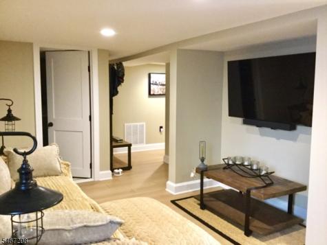 32 Chincopee Road Jefferson NJ 07849