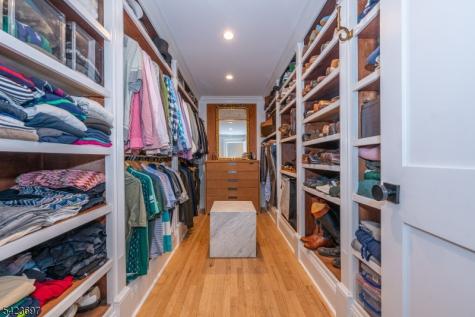 45 Village Road Harding NJ 07976