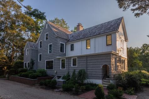 45 Village Road Harding NJ 07976