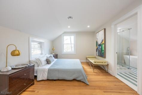 45 Village Road Harding NJ 07976