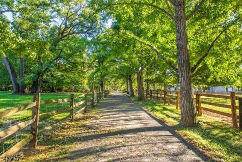 45 Village Road Harding NJ 07976