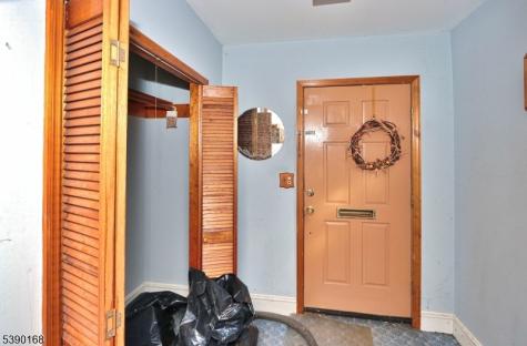 164 East Clay Avenue Roselle Park NJ 07204