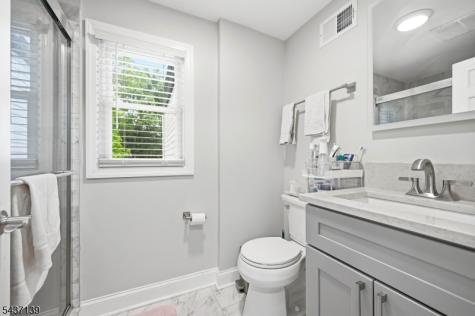 48 W Cedar Street Livingston NJ 07039