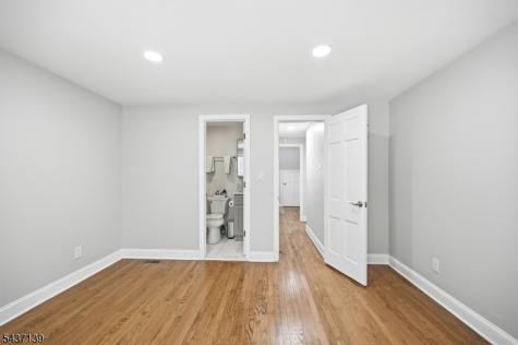 48 W Cedar Street Livingston NJ 07039