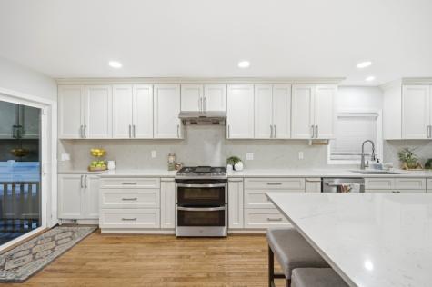 48 W Cedar Street Livingston NJ 07039