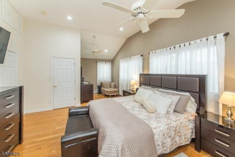 73 Grove Street Clifton NJ 07013