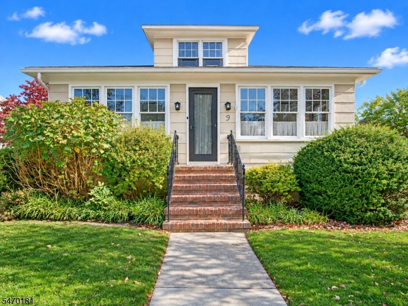 9 Montgomery Avenue Rocky Hill NJ 08553