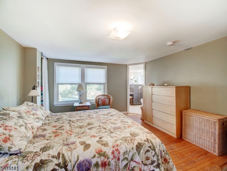 9 Montgomery Avenue Rocky Hill NJ 08553