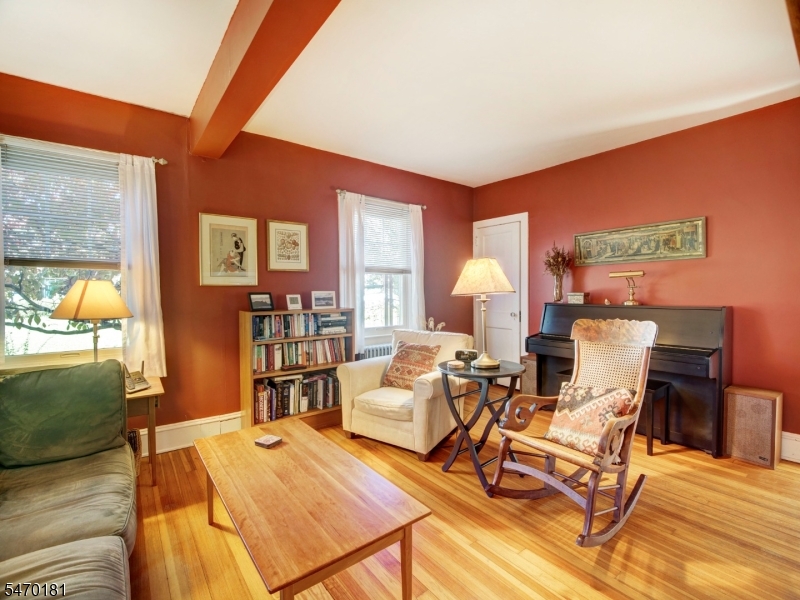 9 Montgomery Avenue Rocky Hill NJ 08553