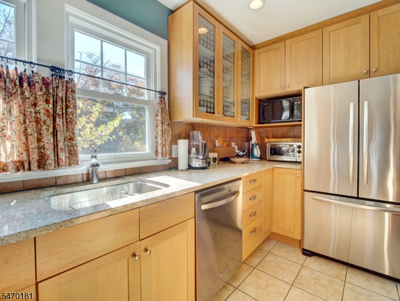 9 Montgomery Avenue Rocky Hill NJ 08553