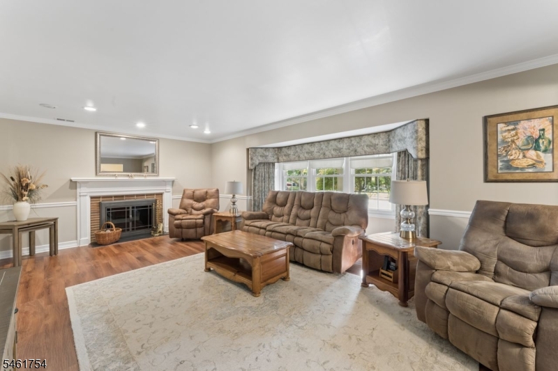 34 Hughes Road Franklin NJ 08873