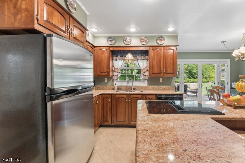 34 Hughes Road Franklin NJ 08873