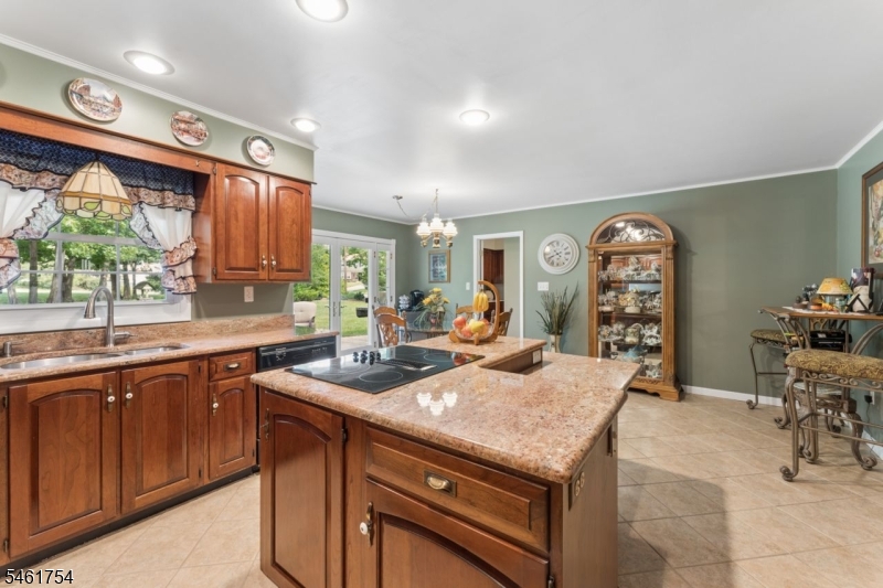 34 Hughes Road Franklin NJ 08873