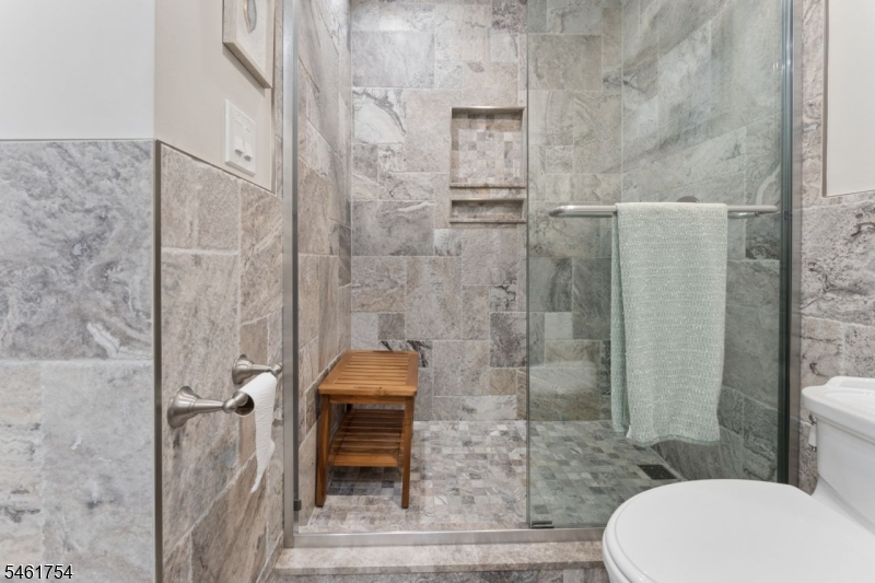 34 Hughes Road Franklin NJ 08873