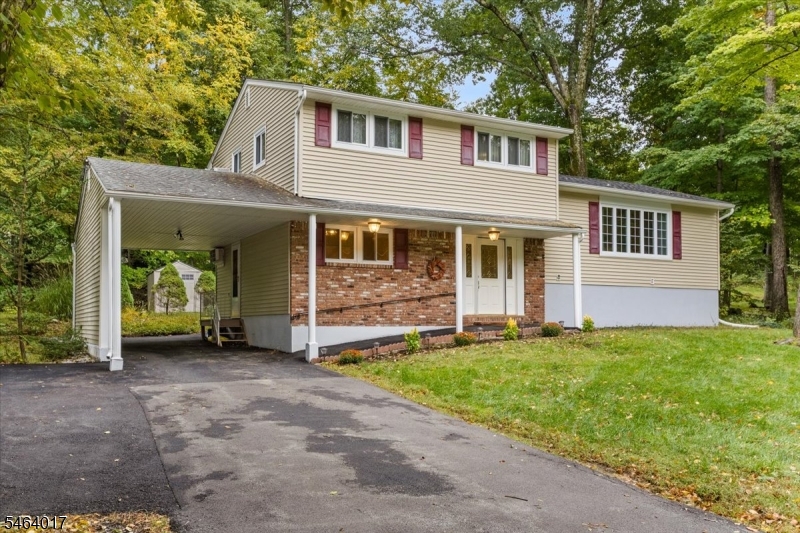 38 Old Coach Road Vernon NJ 07462