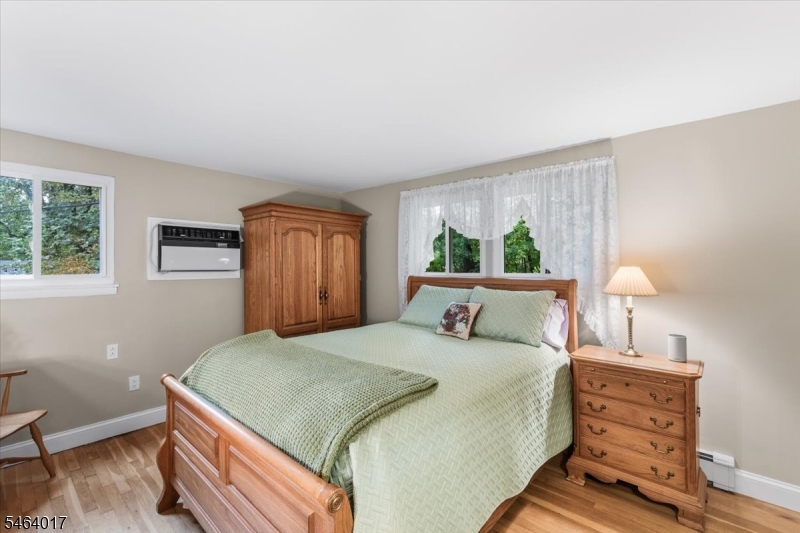 38 Old Coach Road Vernon NJ 07462