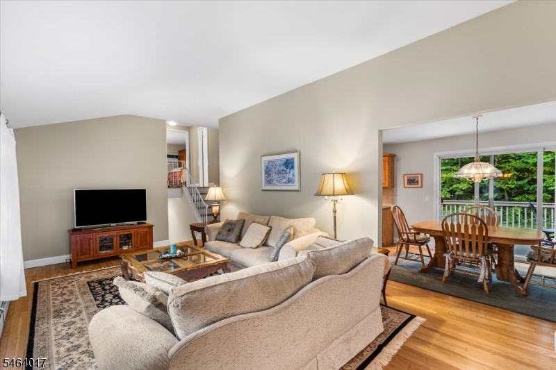 38 Old Coach Road Vernon NJ 07462