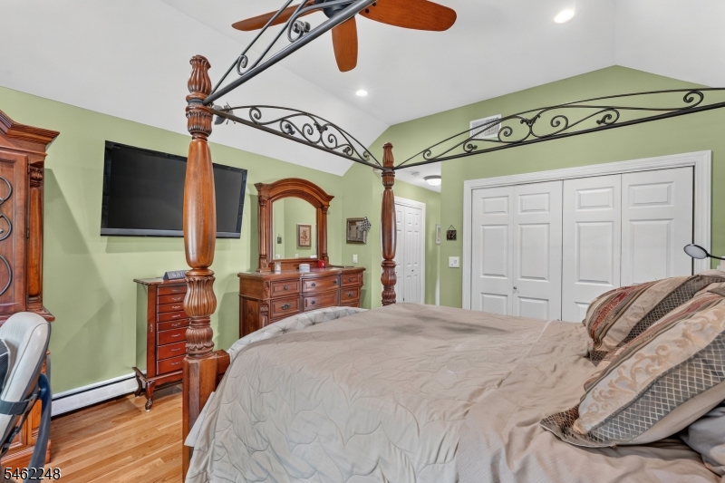 2642 Linder Avenue North Brunswick NJ 08902