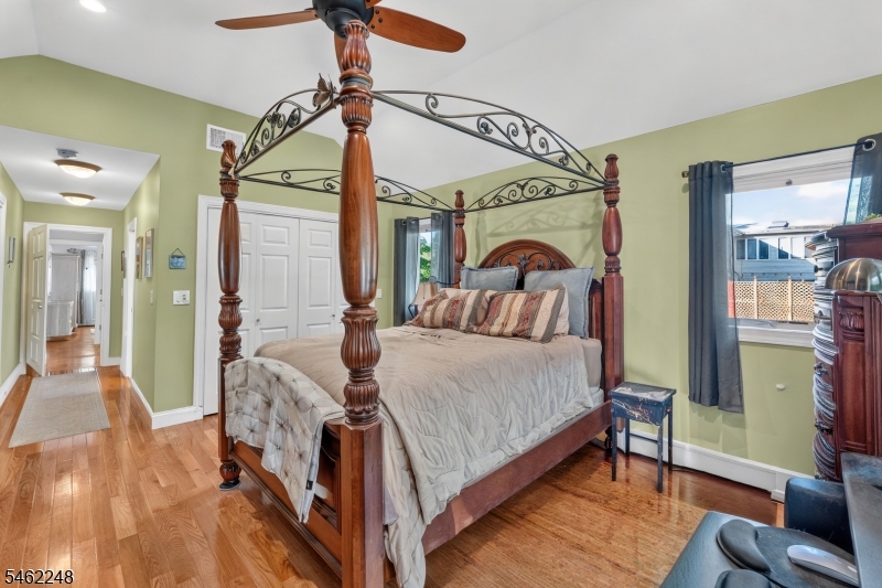 2642 Linder Avenue North Brunswick NJ 08902