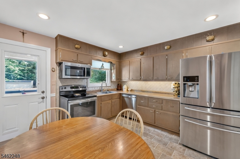 2642 Linder Avenue North Brunswick NJ 08902