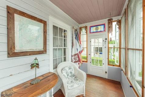 8 Kelly Place Stanhope NJ 07874