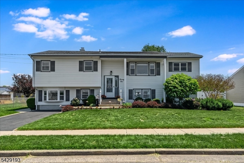 25 Louise Drive Manville NJ 08835