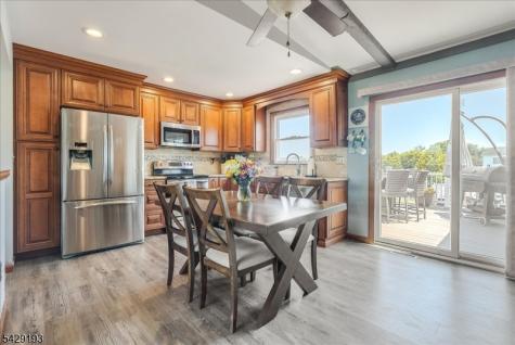 25 Louise Drive Manville NJ 08835