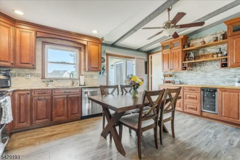 25 Louise Drive Manville NJ 08835