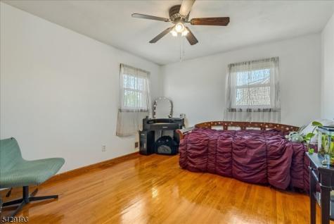 25 Louise Drive Manville NJ 08835