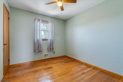 25 Louise Drive Manville NJ 08835