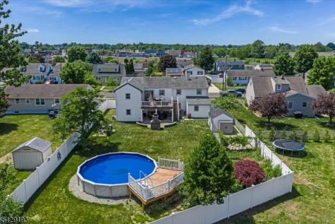 25 Louise Drive Manville NJ 08835