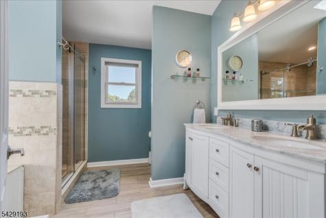 25 Louise Drive Manville NJ 08835