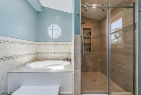 25 Louise Drive Manville NJ 08835