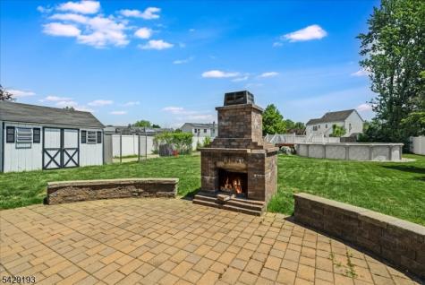 25 Louise Drive Manville NJ 08835