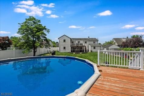 25 Louise Drive Manville NJ 08835