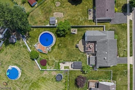 25 Louise Drive Manville NJ 08835