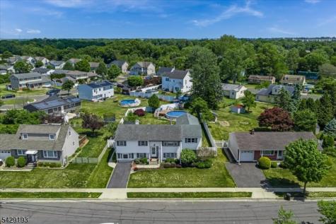 25 Louise Drive Manville NJ 08835