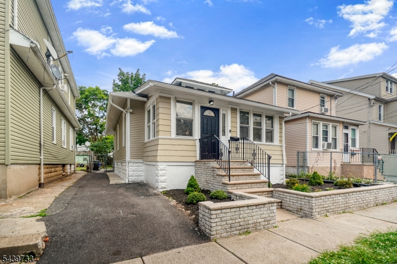 88 Franklin Terrace Irvington NJ 07111